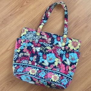 Vera Bradley Tote